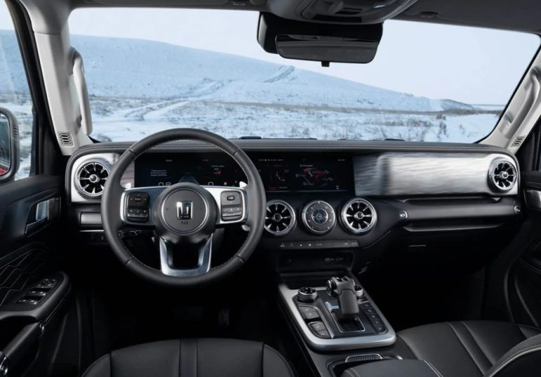 Технологии безопасности в автомобилях Tank: адаптация для России и Беларуси