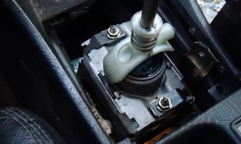 Коробка передач в идеальном состоянии: регулировка кулисы и ремонт Audi