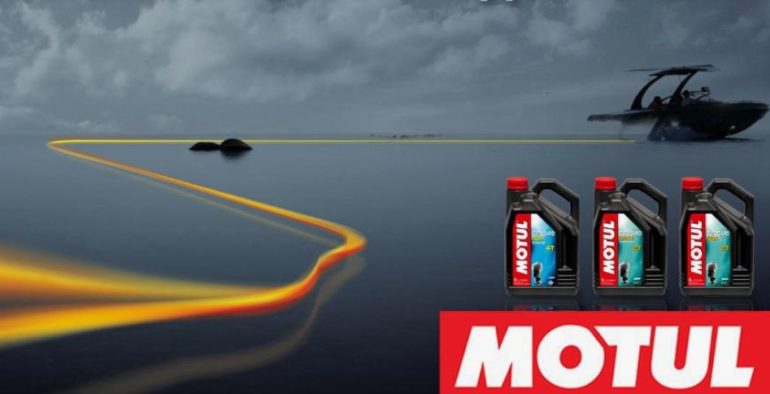 Масла Motul для водного транспорта: надёжность на воде